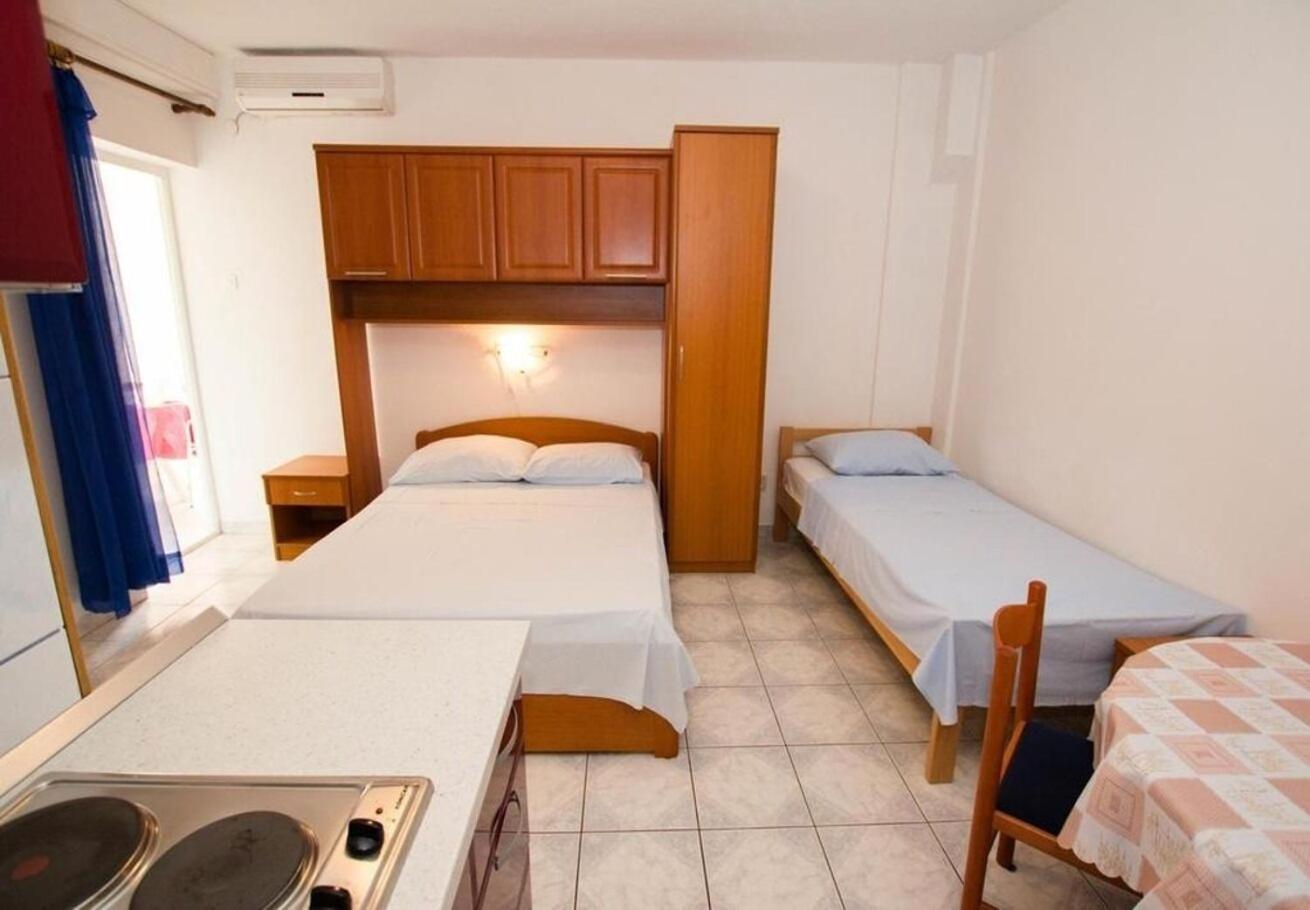Juri Apartman